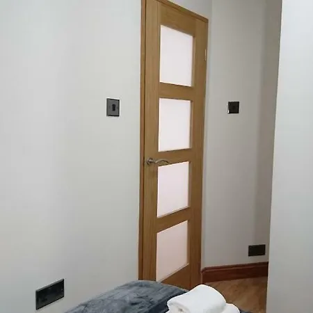 Marine View Apartment *
